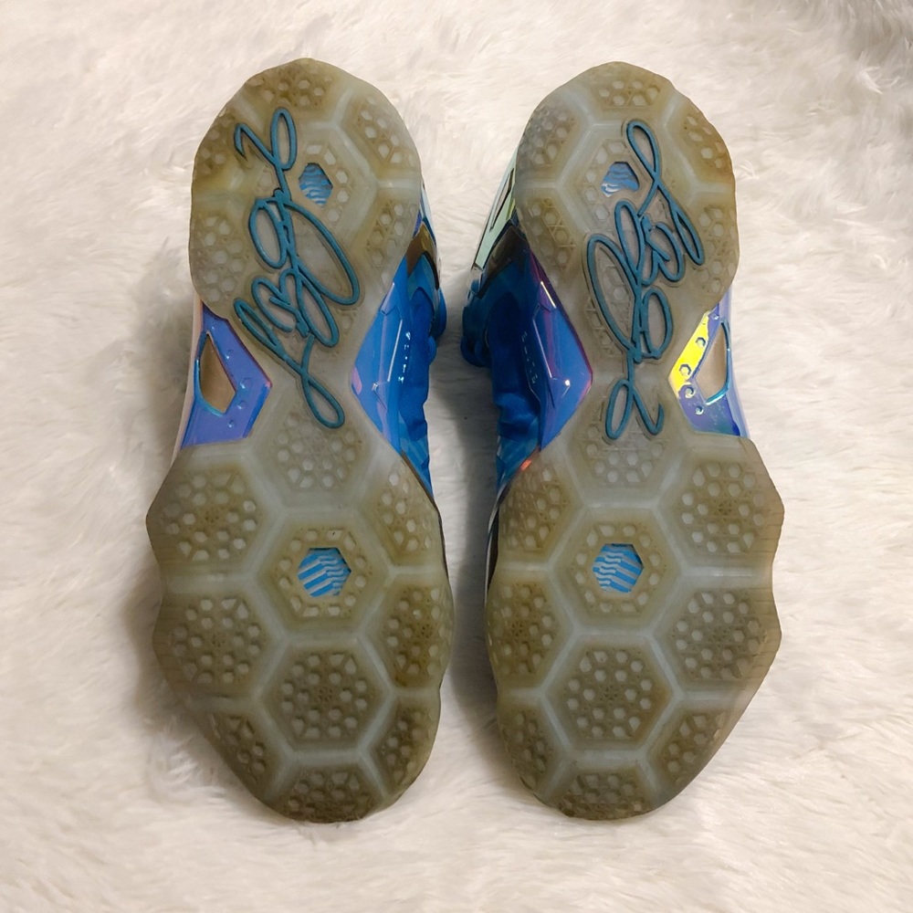 NIKE LeBron 11 Elite Collection 'Maison Du LeBron' - Picture 9 of 11